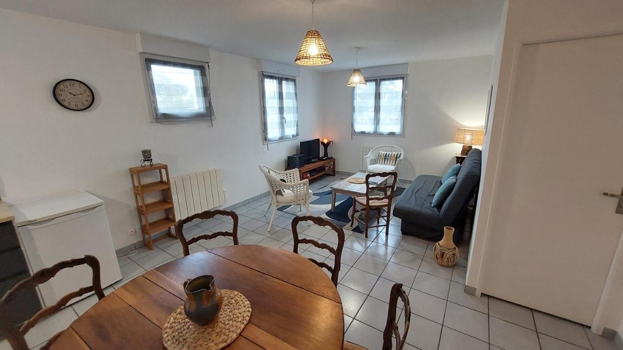 Bel Appartement Au Calme Sainte-Genevieve-des-Bois Exterior photo